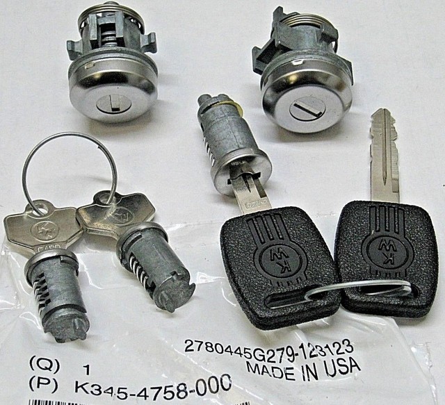 *NEW* SET of KENWORTH TOOL BOX , DOOR LOCKS & IGNITION LOCKSET w/ 2