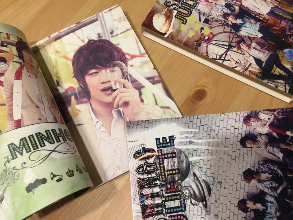 SHINee Juliette CD DVD PHOTO BOOK (UNIVERSAL MUSIC 2011) K-POP BOY BAND - Image 4 of 4