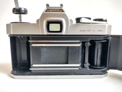 118 Pentax Spotmatic SP 35mm film camera Super Takumar 55mm f/1.8