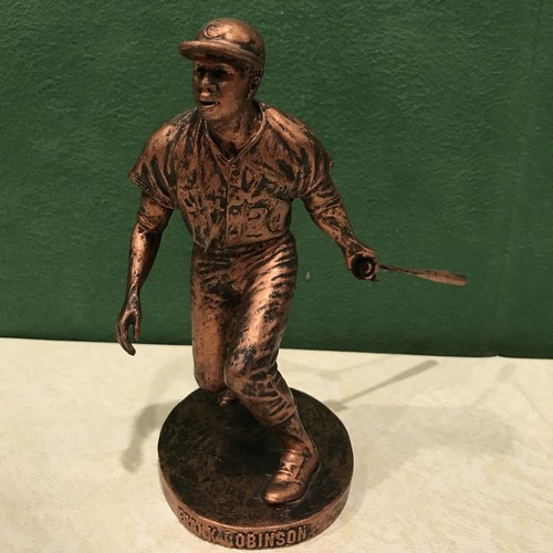 Frank Robinson Figurine Statue Sculpture SGA 2012 Baltimore Orioles Hall of Fame - Picture 4 of 8