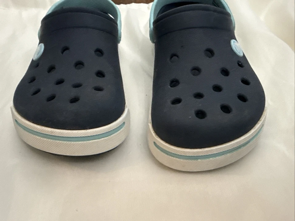 Zuecos cómodos Crocs originales azul marino/verde azulado/blanco - niño talla 12/13 Foto 2 de 4