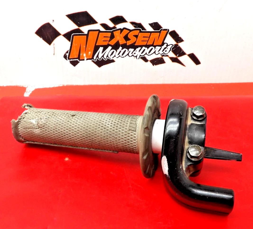 🏁 Throttle Guide Tube Housing Twist Throttle - Fits 2005 Honda CRF450R