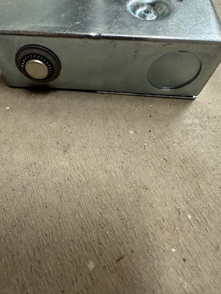 Honeywell Skinner Valve EPT001J – 24V/60Hz – Pneumatic Control Solenoid Valve - Image 4 of 4