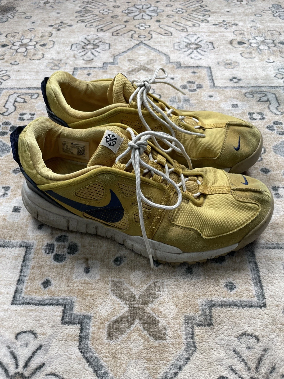 Nike Trail Running Shoes Free Terra Vista Sanded Gold Men's Size 10 CZ1757-700