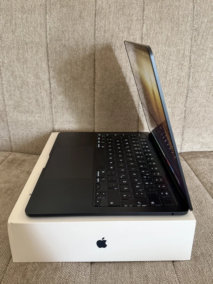 Apple MacBook Air 13" M2 · 8GB · 512GB, Foto 4 von 5