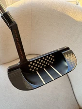 RARE SCOTTY CAMERON DEL MAR 2 1ST RUN PUTTER IN BRAND NEW CONDITION!!!