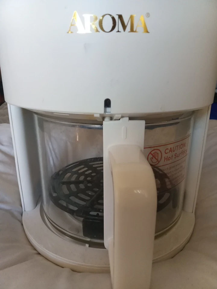 Freidora de Aire Aroma Blanca Modelo: AAF-360 130V 60HZ 900W Solo CA Foto 2 de 4
