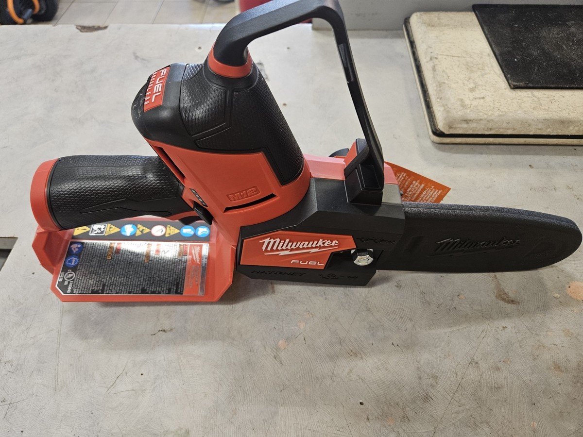Milwaukee 2527-20 M12 FUEL HATCHET 6