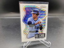 Rod Carew 2022 Prizm Old School White Wave OS-9 Twins HOF