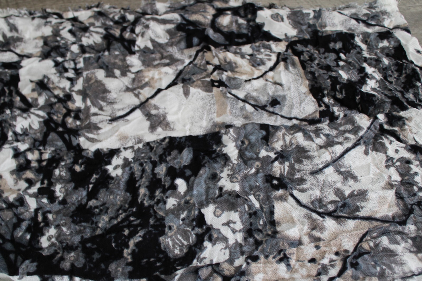 Apt 9 Infinity Loop Accent Scarf Abstract Tan Off… - image 7