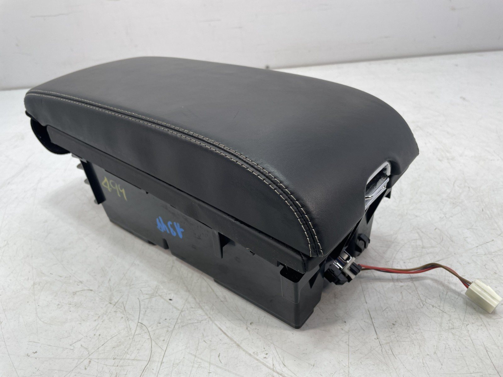 ✅ 12-18 OEM Bentley Continental GT Front Center Console Arm Rest Armrest NOTE*