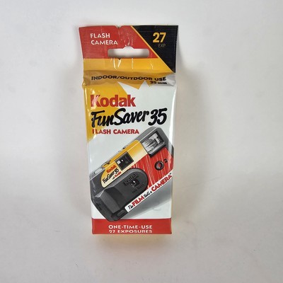 Kodak FunSaver Single Use Film Camera Indoor/Outdoor use 27 Exposures