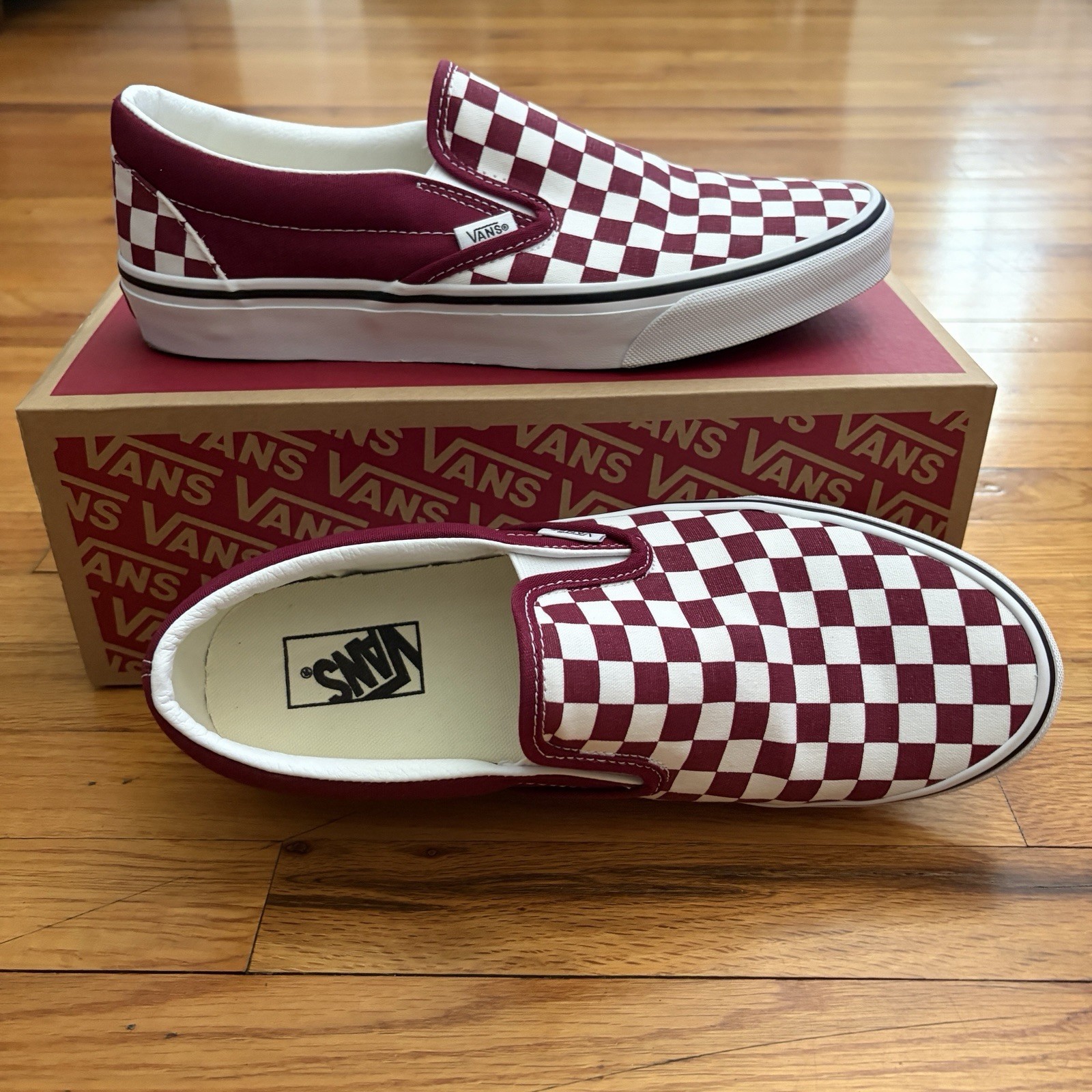 VANS Classic Slip-On Checker Dark Wine/White Canvas Men's US 10 Shoes