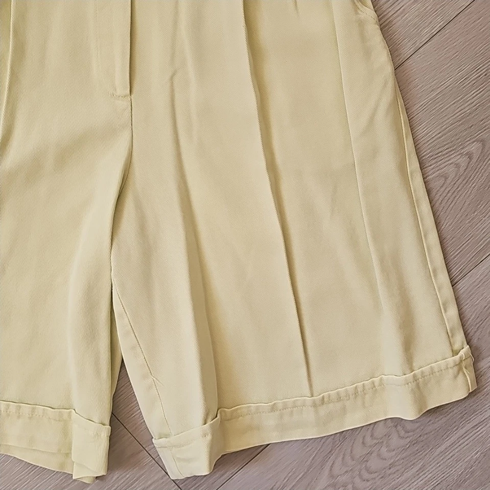 Shorts Vintage Ultra 13" Cintura Alta Softgirl Amarelo Manteiga, Vintage Tamanho 6 - Imagem 3 de 4