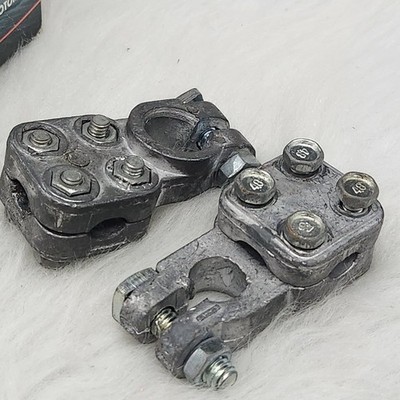 Borg Warner BWD BH309 1 Pair Heavy Duty Top Mount 3 Way Battery Terminals New