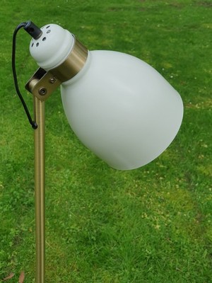  Teamson Home Quincy Stehleuchte mit Weißem Schirm E27