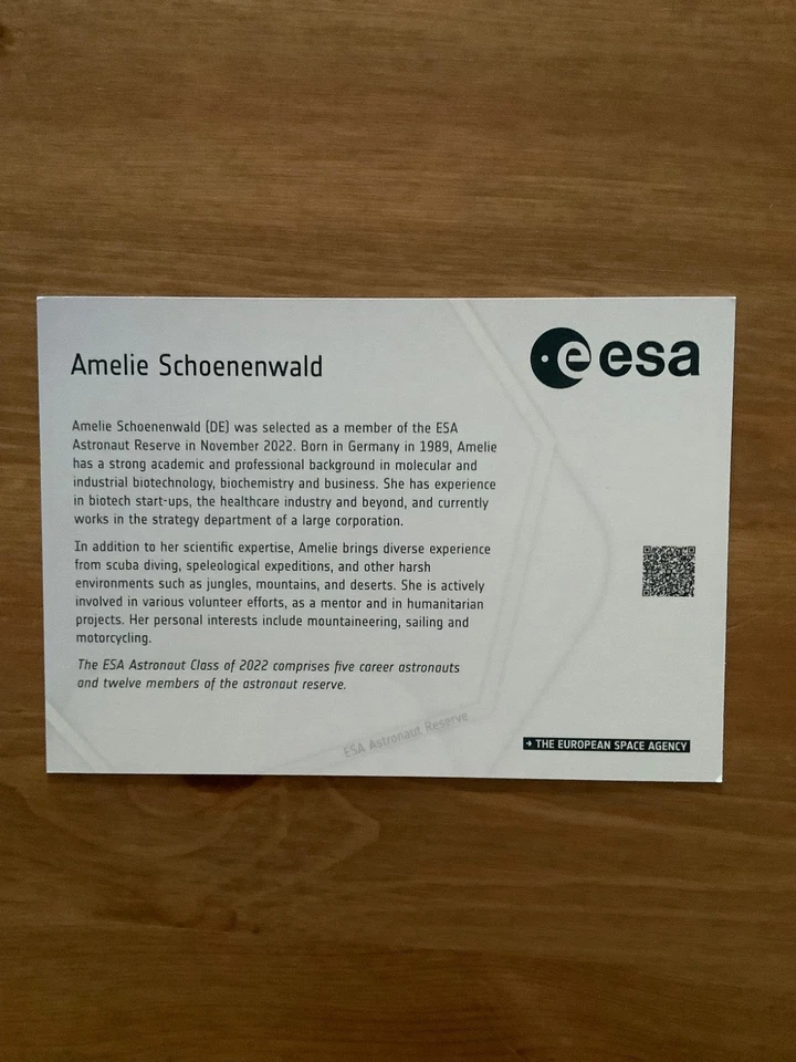 AUTOGRAMM AMELIE SCHOENENWALD ASTRONAUTIN ESA WELTRAUM - Bild 2 von 2