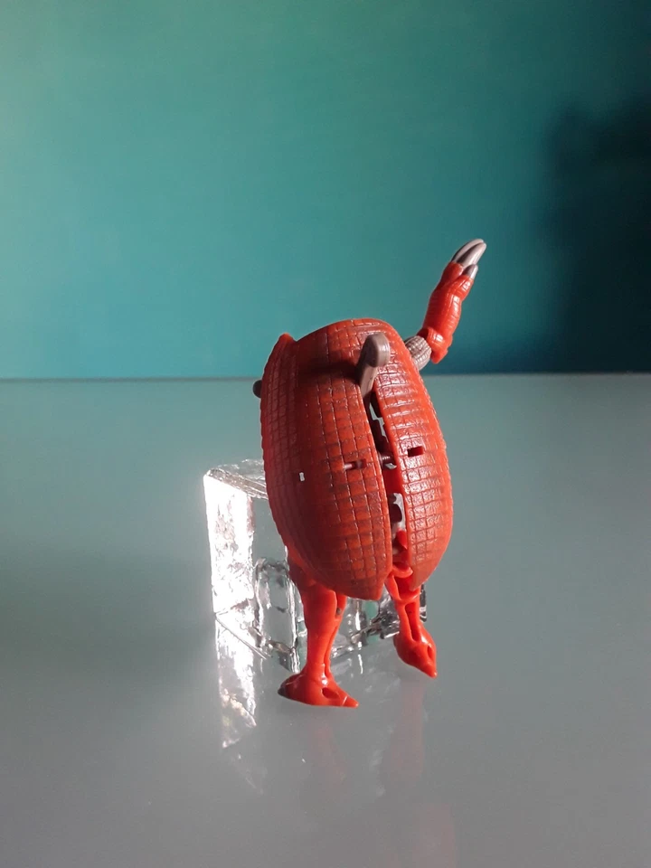 "HASBRO" "TAKARA" Transformers "BEAST WARS" ARMORDILLO, 1995, altezza 10 cm. - Immagine 4 di 4