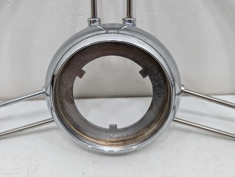 DE COLECCIÓN 1940 OLDSMOBILE COCHE VOLANTE BOCINA ANILLO CROMO MOLDURA BISEL  Foto 4 de 4