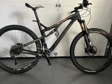 Intense Spider Comp 29 Carbon Fiber Full Suspension Black Great Condition!