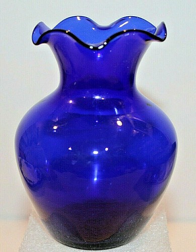 Vintage Cobalt Blue Small Hand Blown Ruffled Top Vase 4.5" Tall 3.25" Wide Mint - Picture 2 of 7