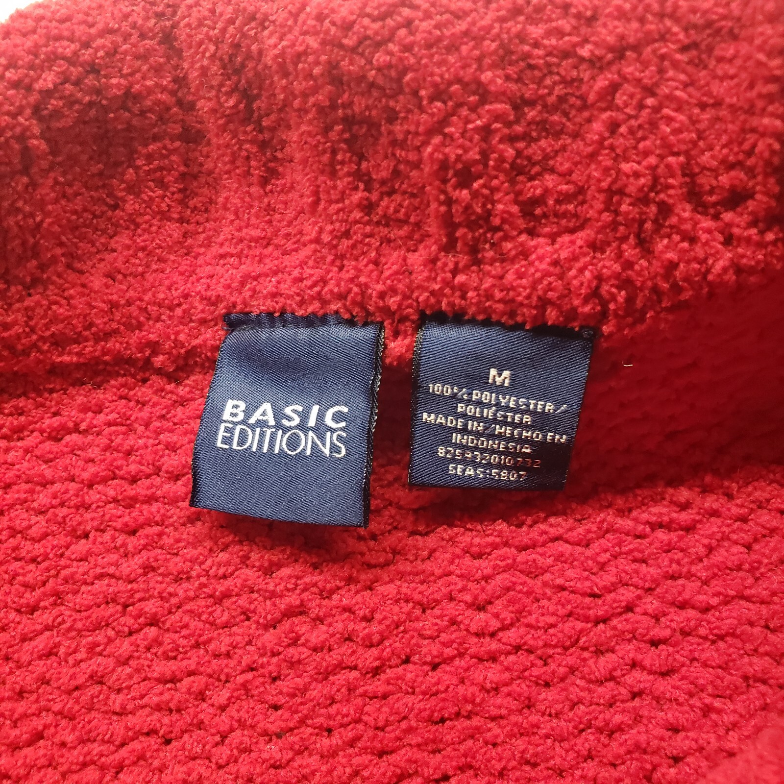 Vintage Basic Editions Solid Red Cable Knit V-Nec… - image 3