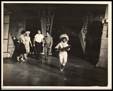 MERCEDITAS VALDÉS EVA VÁZQUEZ Y OTROS PROGRAMA DE TELEVISIÓN PATRIÓTICO CUBA AÑOS 60 Foto Y 160