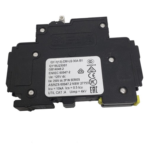 Interruptor de circuito de CC solar MidNite - 30 amperios 150 vdc MNEPV30 montaje de riel Din 1 polo - Imagen 5 de 8