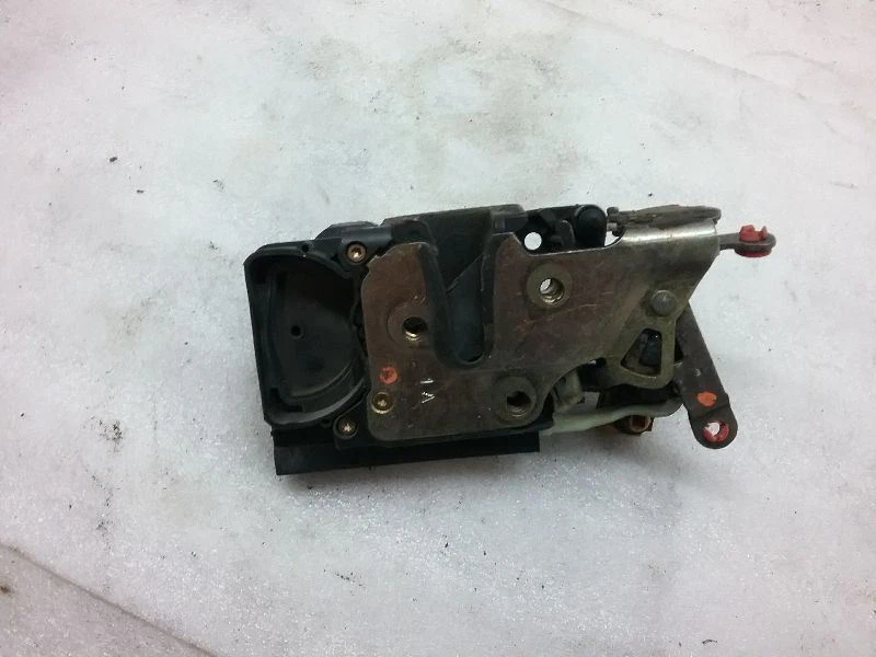 CAVALIER 03 2004 05 4D L/F DOOR LATCH Lock POWER Actuator HO2-N - Image 3 of 4