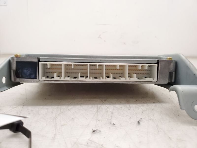 みく ページ 2004-06 toyota corolla matrix vibe 1.8L engine computer