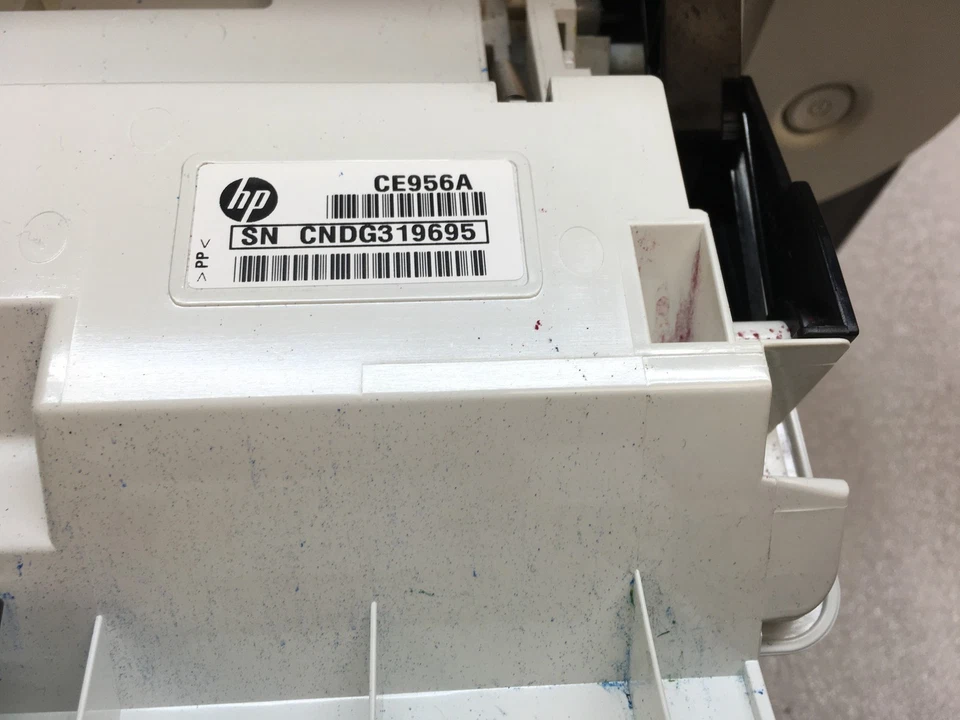 HP Laserjet 400 Color M451nw Workgroup Network Printer 25K pg ct - Low Toner - Image 2 of 4