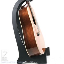 Guitarra acústica Martin D-28 usada