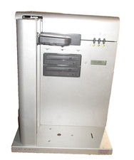 RIMAGE 2000i CD/DVD DUPLICATOR RAS 16 w/Power Cord