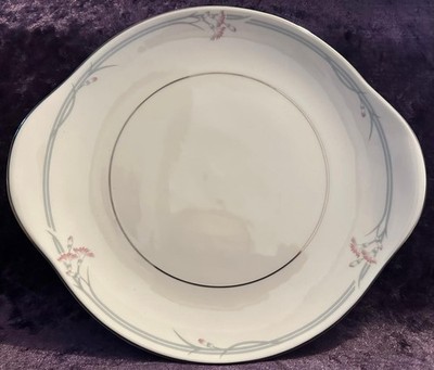 Royal Doulton Nelke: Ohrenkuchen/Sandwichplatte: Exzellenter Zustand