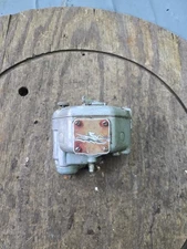 Vintage Johnson Outboard Boat Motor  1947 PO-15 22hp Carb / Carburetor Assembly 