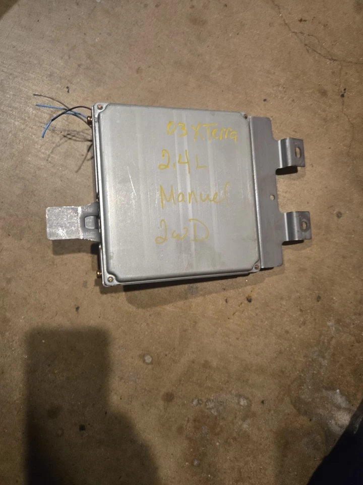 Nissan Xterra 2003 2,4 L módulo Pcm manual ECM Foto 4 de 4