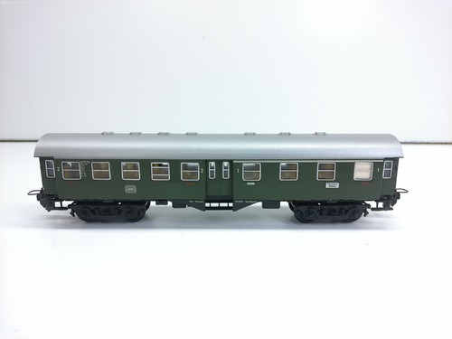 Trix H0 Personenwagen 1./2.Kl 34300 - Licht - ohne OVP # 8207 | Zustand: Gebraucht