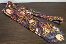 Vintage Looney Tunes Mania Necktie Mens 100 Silk Taz Bugs Bunny Yosemite Sam