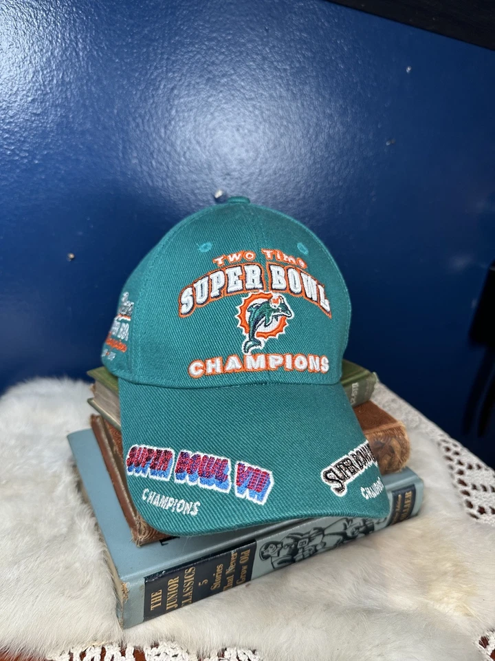 NFL Miami Dolphins Dos veces Campeones del Super Bowl con Guantes y Plato Foto 2 de 4