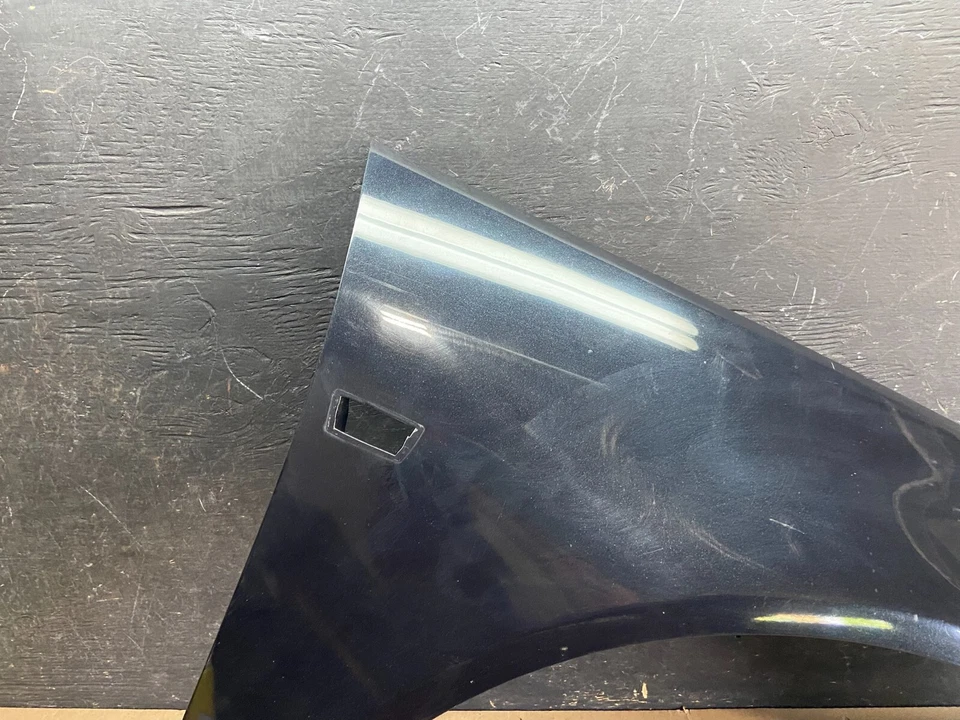 2011 Buick Regal передний пассажир правостороннее крыло M6035 - Изображение 2 из 4