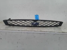 front grille for Ford Focus Sedan (CAK) GHIA 1998 181355 1136584