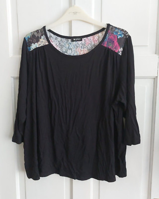 Effect 3/4 Sleeve Top With Floral Lace Shoulders & Back Black Floral Size Uk 20