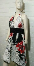 Ladies SPEECHLESS HALTER DRESS Size 11 Junior Empire Waist Pleated Floral