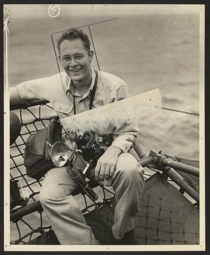 William Eugene Smith, 1918-1978, fotoreporter americano, foto seconda guerra mondiale - Foto 1 di 1
