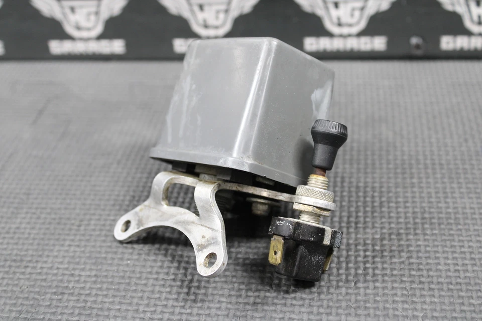 KTM 250 EXC 1995 OEM ODÓMETRO CONTADOR DE MILLAS Y SOPORTE 54611120200 58011180000 Foto 3 de 4