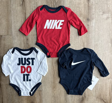 Nike Baby Boys Bodysuit Outfit NEW NWT Set of 3 Size NEWBORN to 6 months