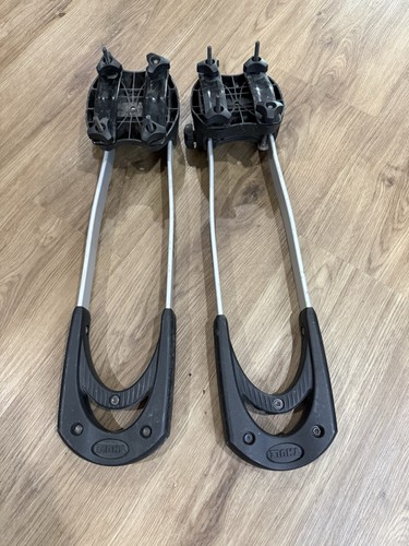 Thule 830 Stacker Kayak Carrier Rooftop Foldable Vertical Rack Universal Mounts