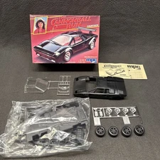 MPC Cannonball Run Lamborghini Countach 1-0682 Model 1/25 Opened Sealed Inside
