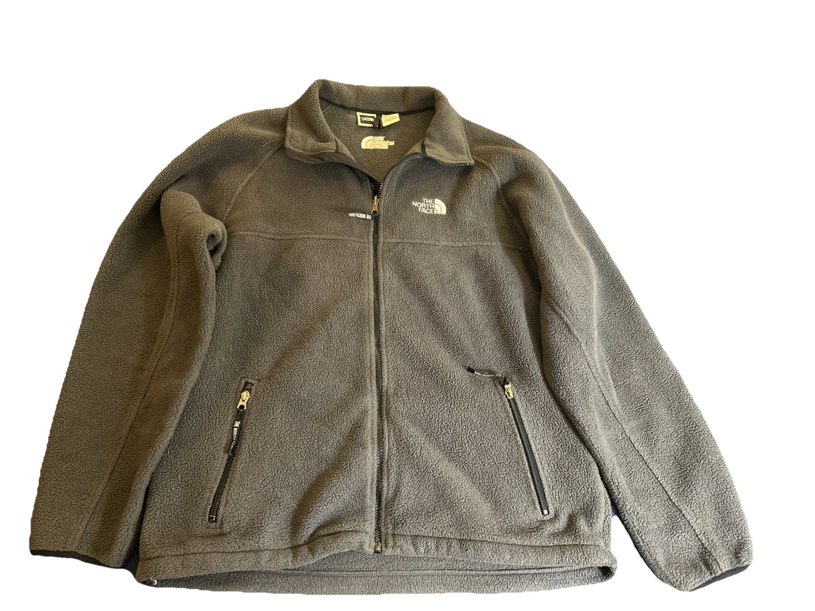 North Face Men's Large Gray Full Zip Fleece Jacket with Pockets