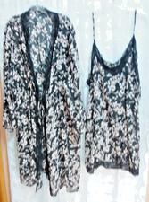 Catherine's Lingerie Night Gown Robe Set NWT Sz. 4X/5X Black Pink Floral Chiffon